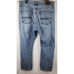 Tommy Hilfiger Freedom Fit Med Wash Denim Jeans Men's Size 36